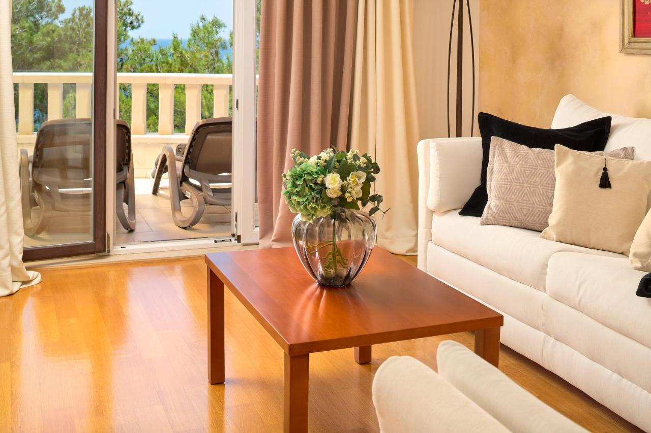 Hotel Villa Andrea Tucepi Ngoại thất bức ảnh