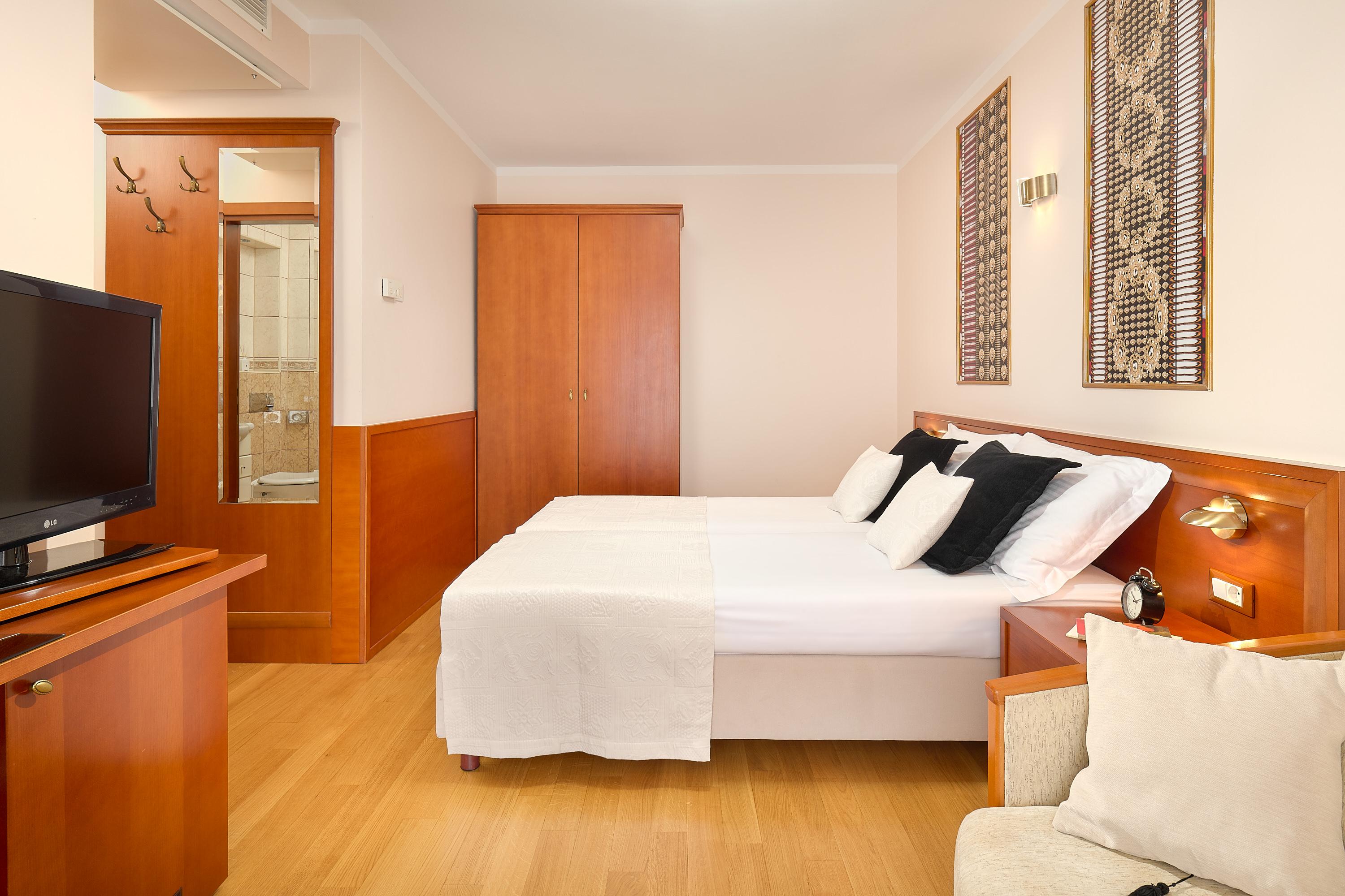 Hotel Villa Andrea Tucepi Ngoại thất bức ảnh