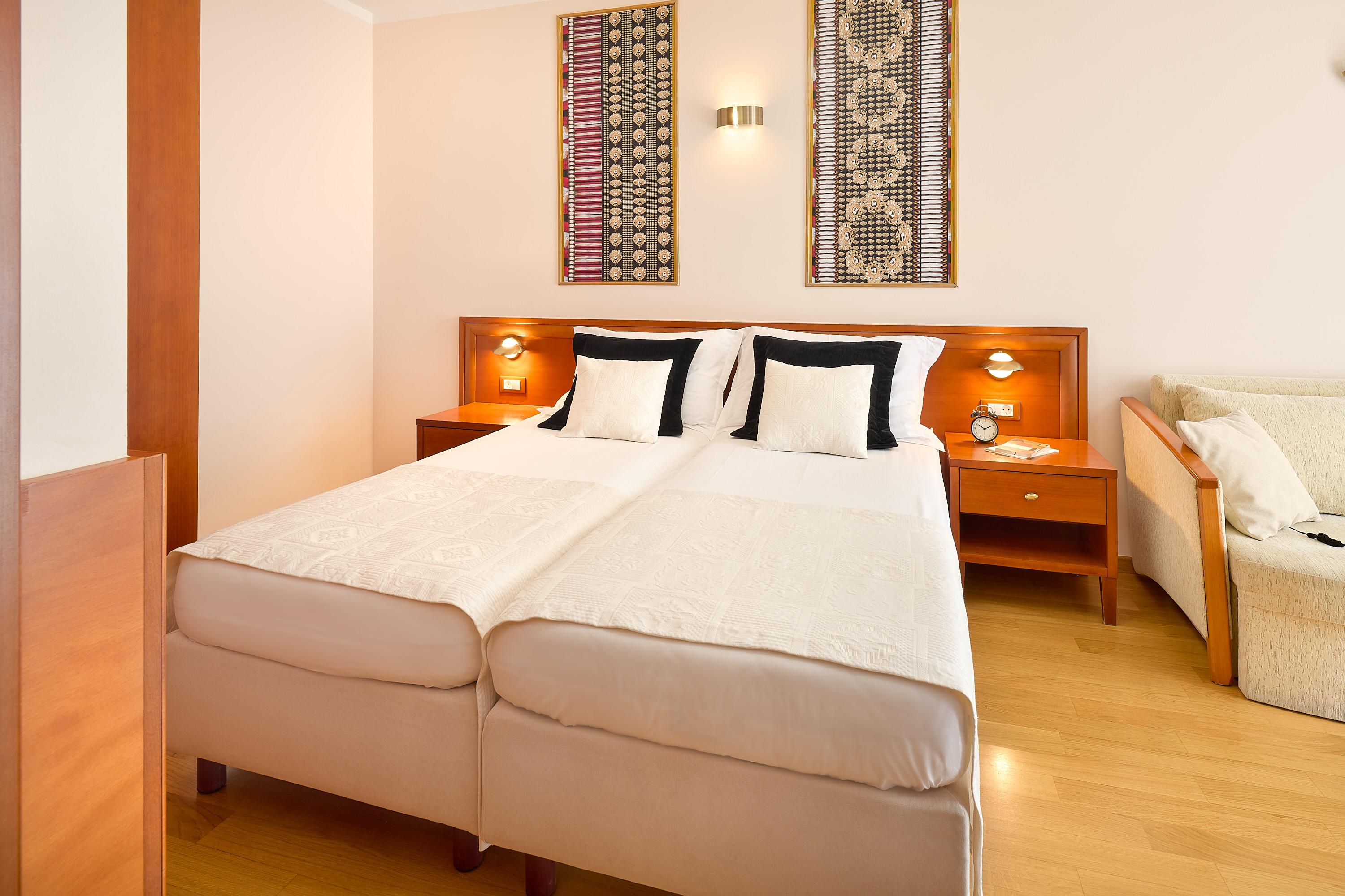Hotel Villa Andrea Tucepi Ngoại thất bức ảnh