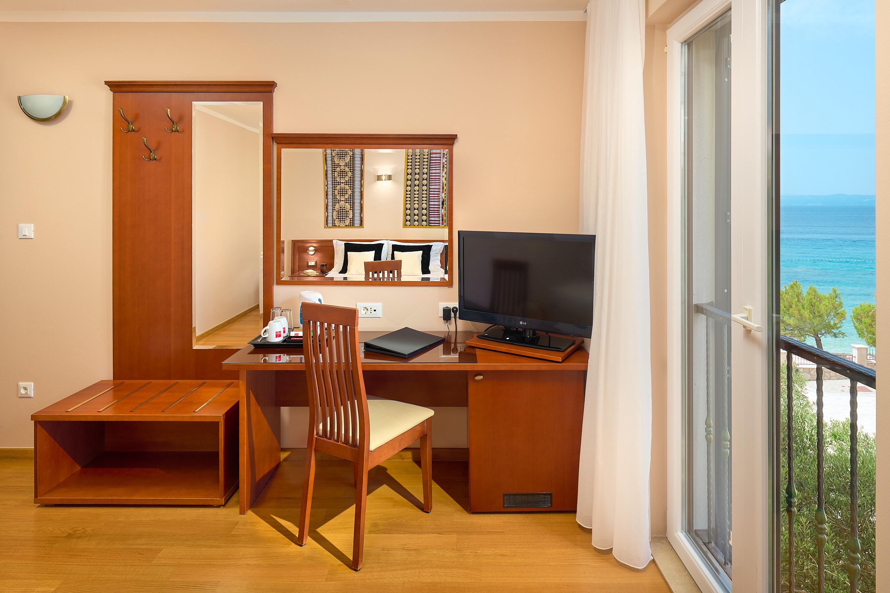 Hotel Villa Andrea Tucepi Ngoại thất bức ảnh