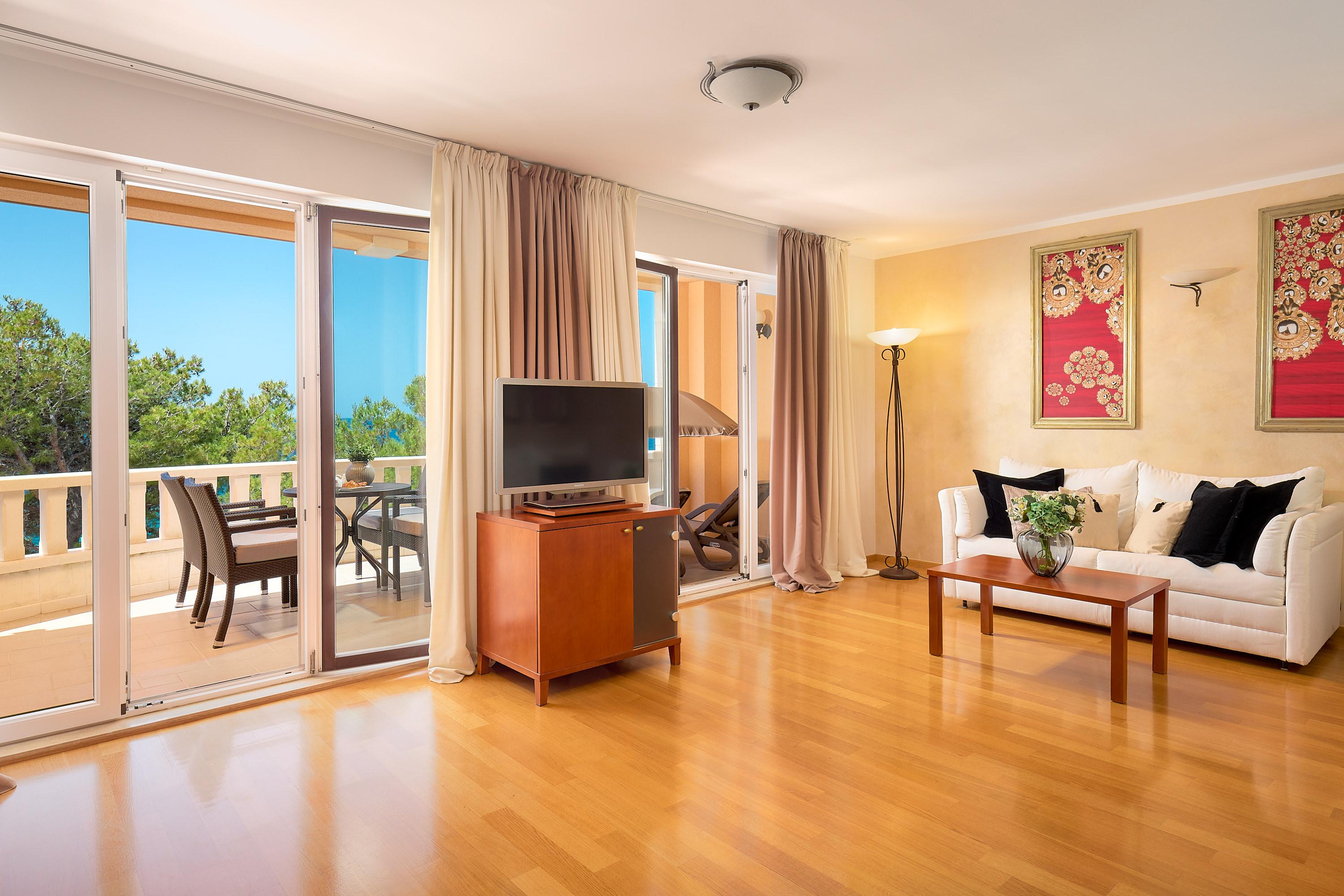 Hotel Villa Andrea Tucepi Ngoại thất bức ảnh