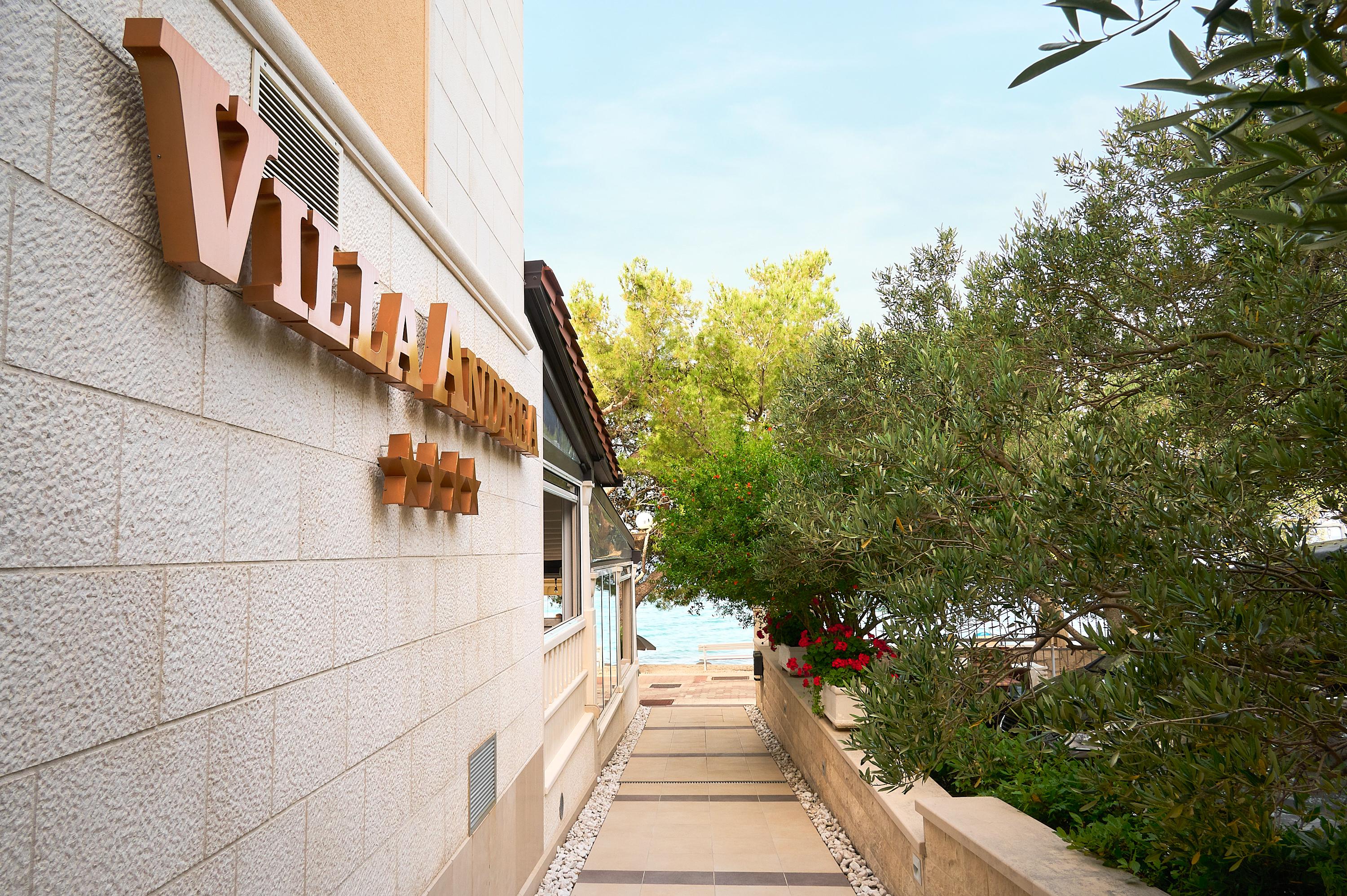 Hotel Villa Andrea Tucepi Ngoại thất bức ảnh